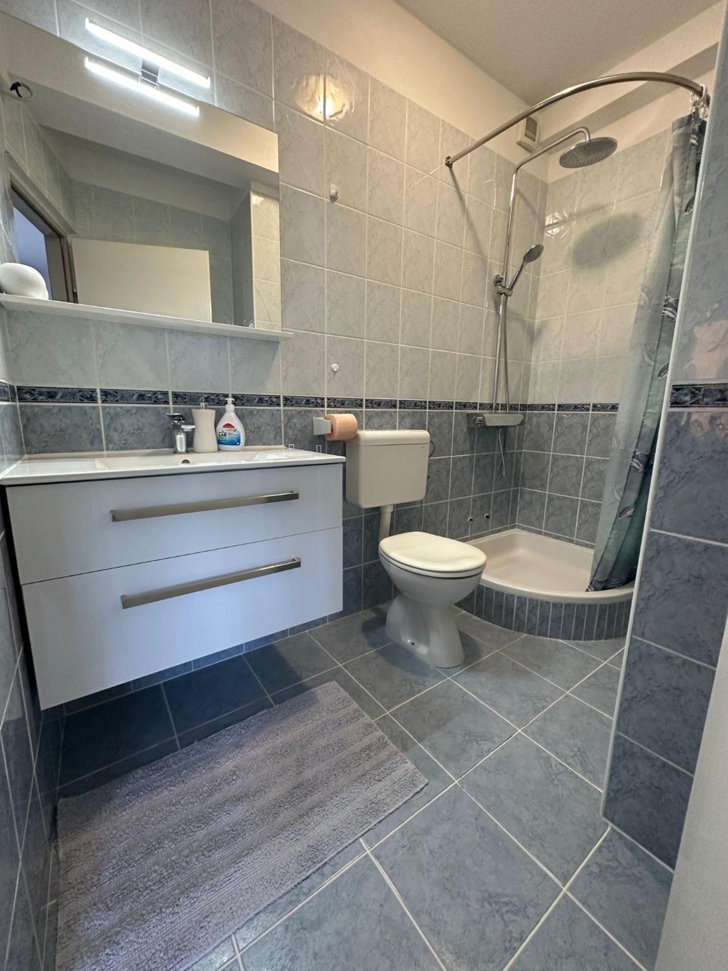 Apartman Stela Rab Town Buitenkant foto
