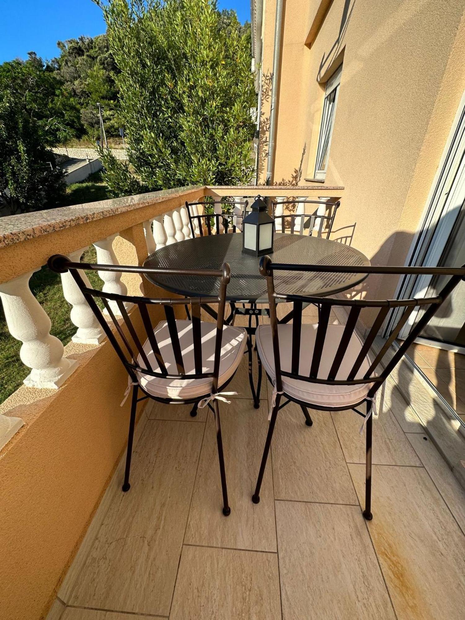 Apartman Stela Rab Town Buitenkant foto